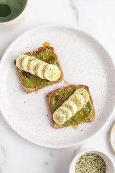 Matcha cashew Butter on Toast 